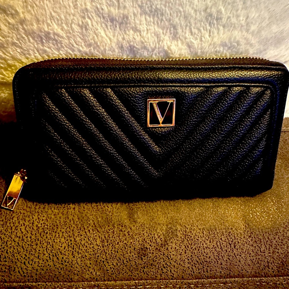 Victoria’s Secret wallet